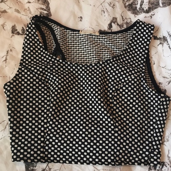 Black and white tank top - Picture 3 of 4